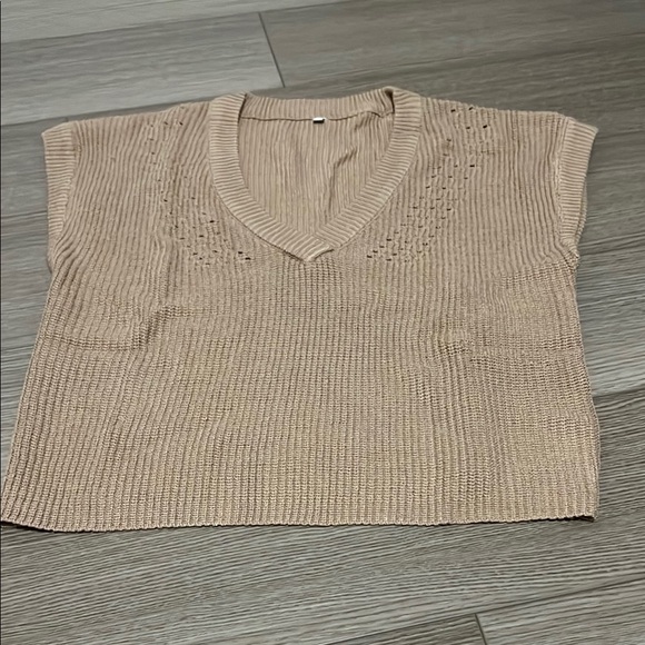 Women's Tan Sweater - Picture 1 of 7